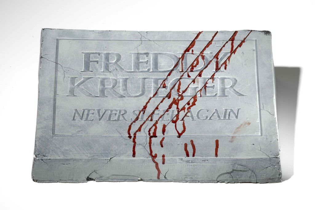 Nightmare Freddy Krueger Grave Footstone - Rubies Costumes & Accessories - HalloweenCostumes4U.com - Decorations