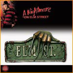 Freddy Krueger Nightmare on Elm Street Sign Decoration - Rubies Costumes & Accessories - HalloweenCostumes4U.com - Decorations